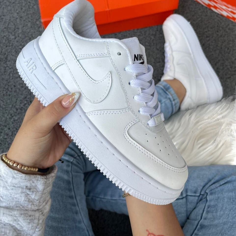 🔥 2 pares de nike for one x $169.999